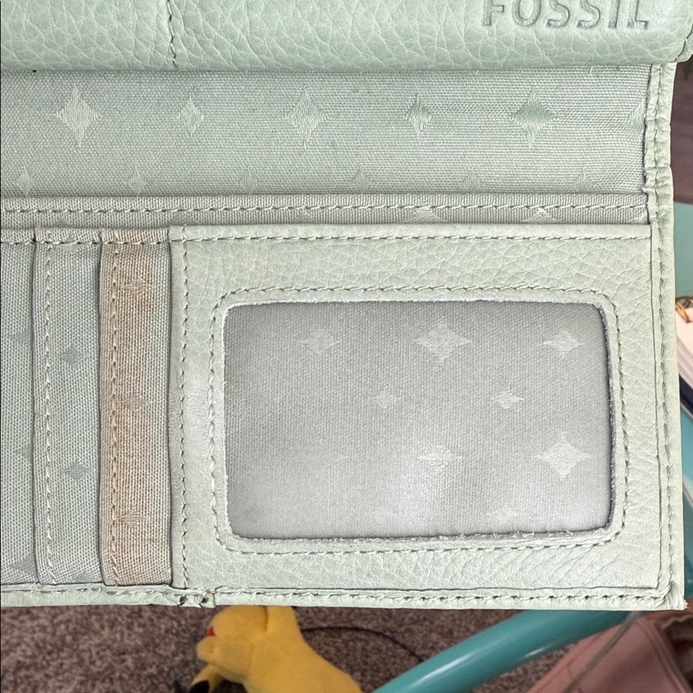 Fossil Women's Green Leather Wallet mint clutch card holder purse silver - Picture 8 of 9